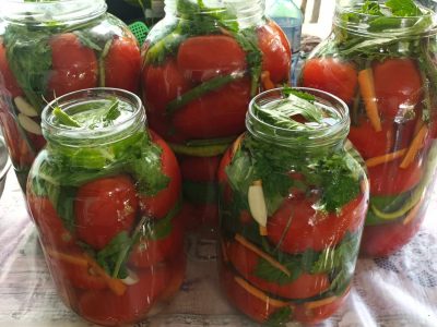 Dulcețuri gustoase, gemuri naturale, compoturi bio si conserve